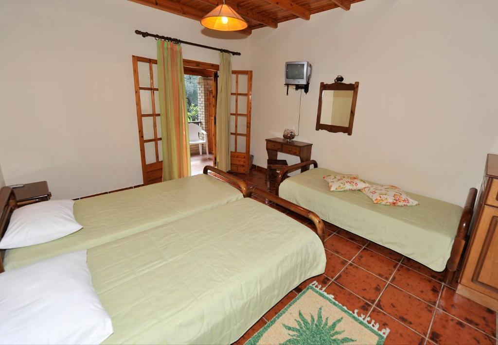 Pieros Studios Lisipios Paleokastritsa Zimmer foto